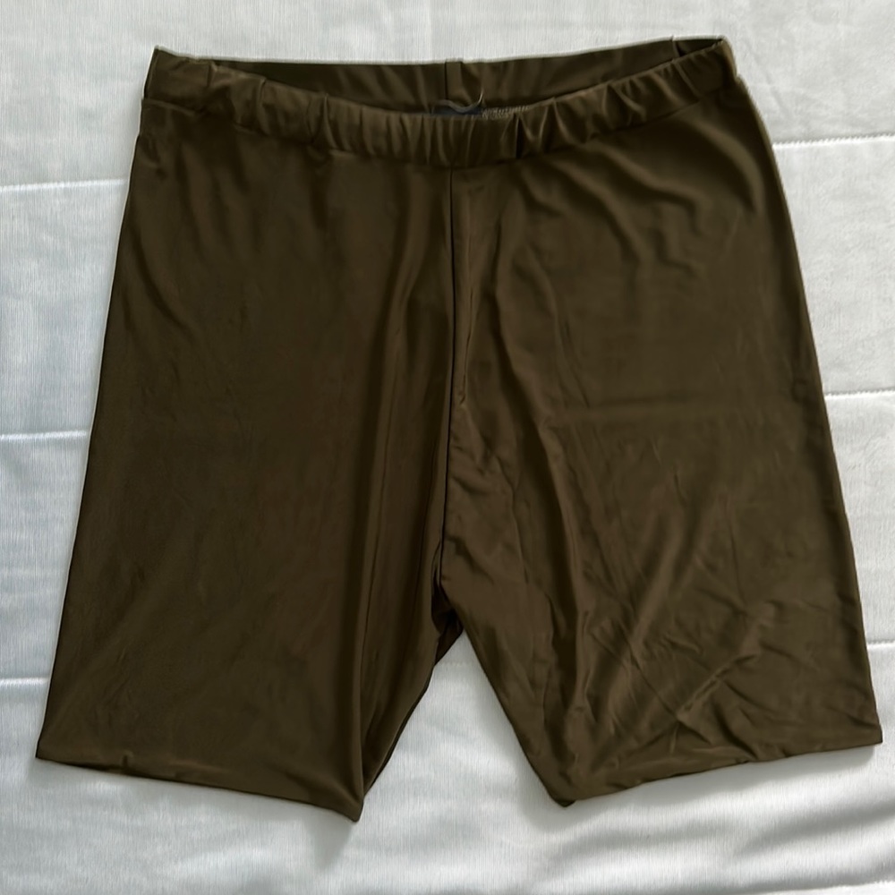 Pretty little thing  shorts